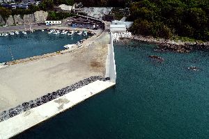 戸崎漁港地域水産物供給基盤整備工事(R2-1工区)