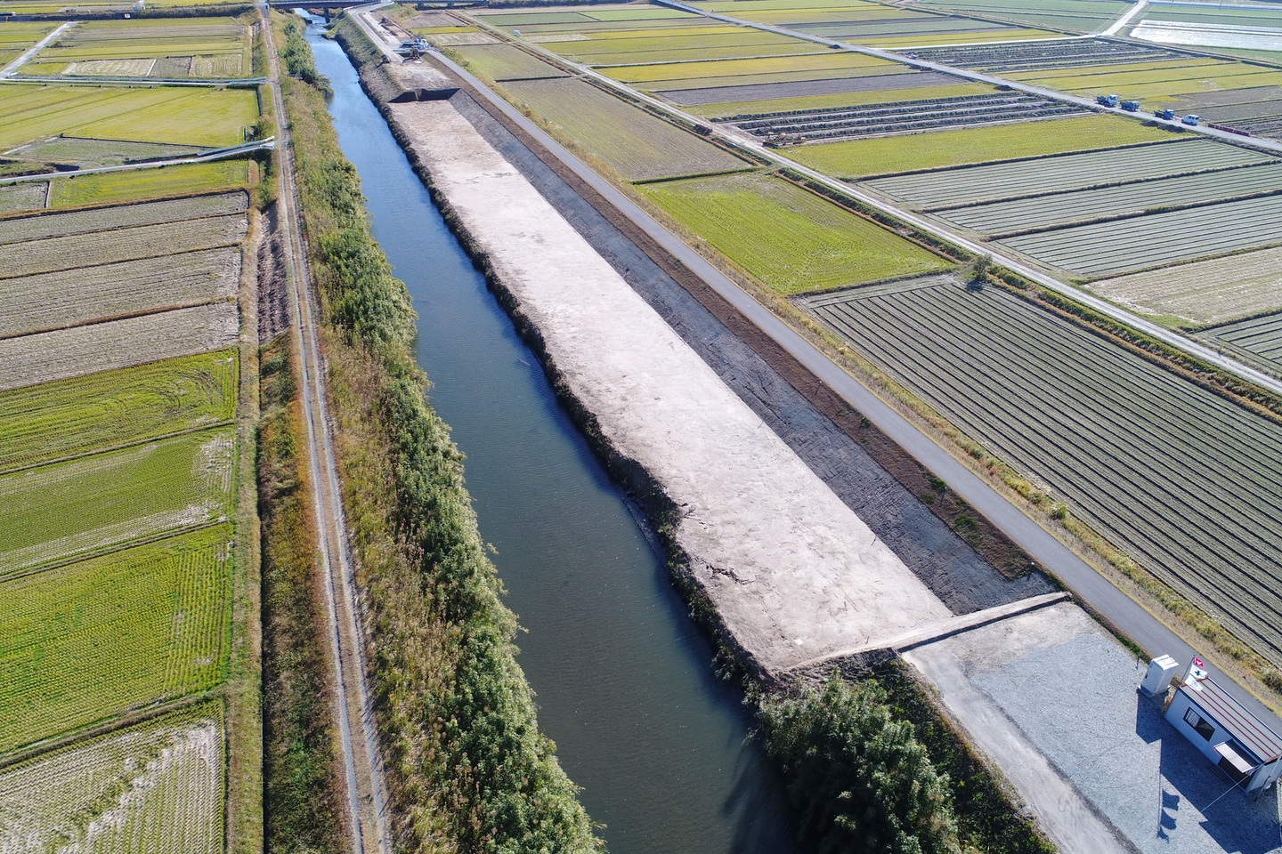 地方特定道路整備工事(舟川R2-2工区)